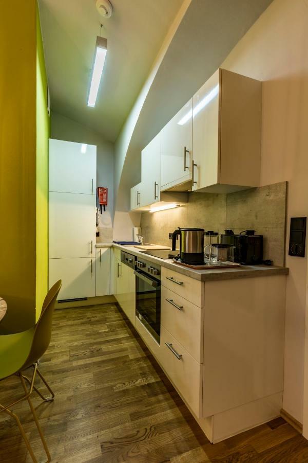 Apartment Yellow Flat By Grazrentals With Location & Free Parking *