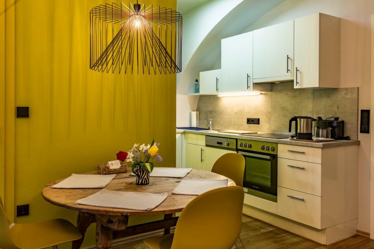 Yellow Flat By Grazrentals With Location & Free Parking * Graz